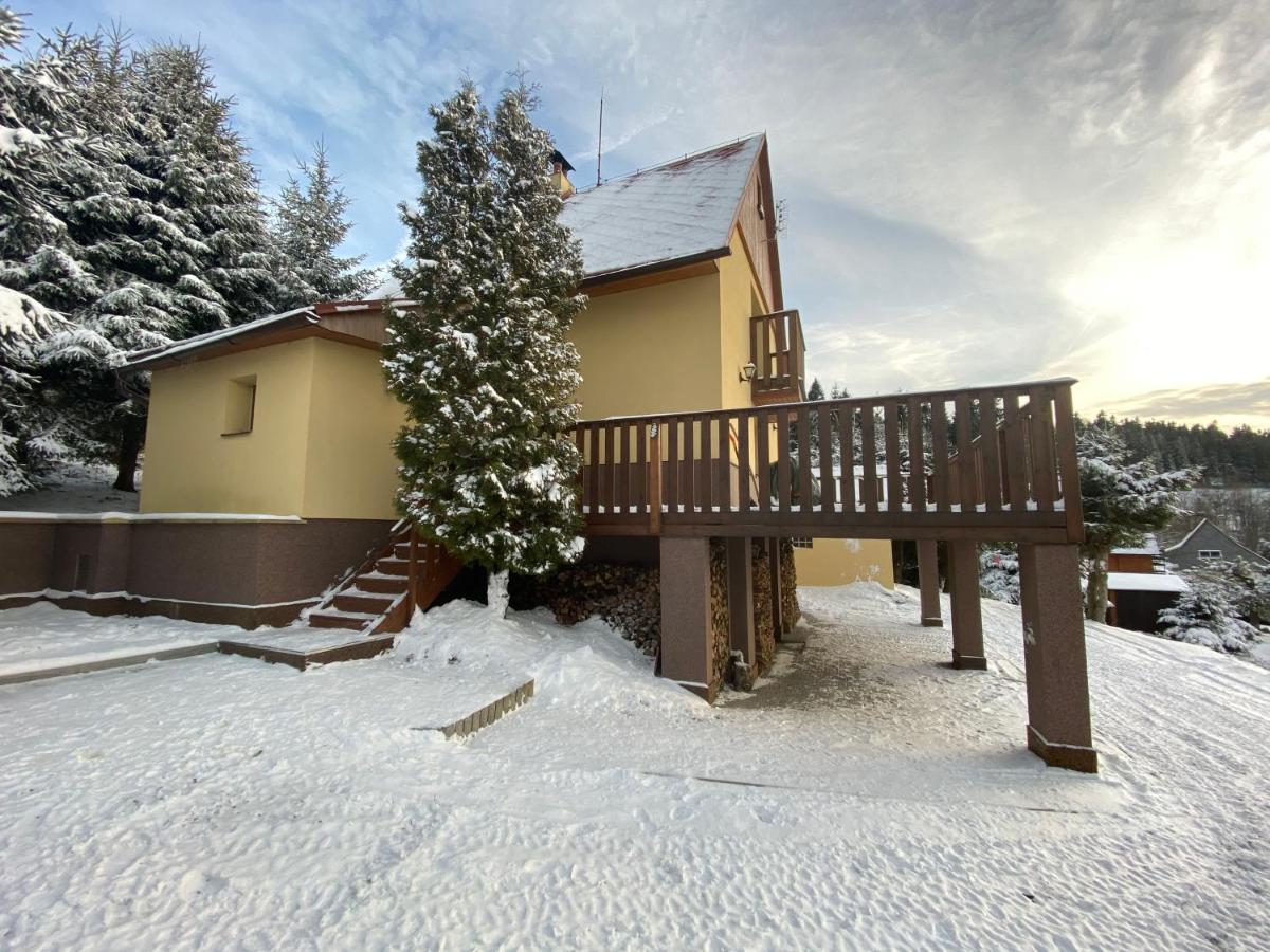 Vila Pod lesem Cenkovice Exteriér fotografie